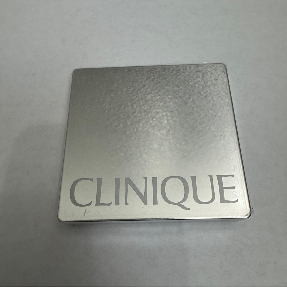 Clinique Colour Surge Eye Shadow Come Heather New Clover - Picture 3 of 3